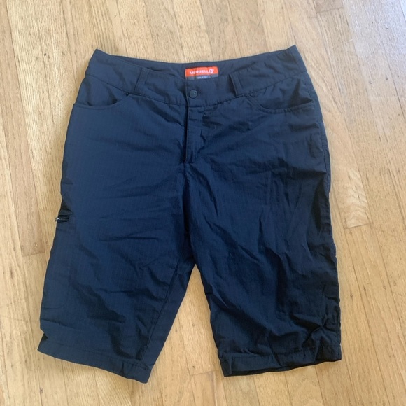 Merrell Select dry women’s shorts black size 8 like new - Picture 1 of 7